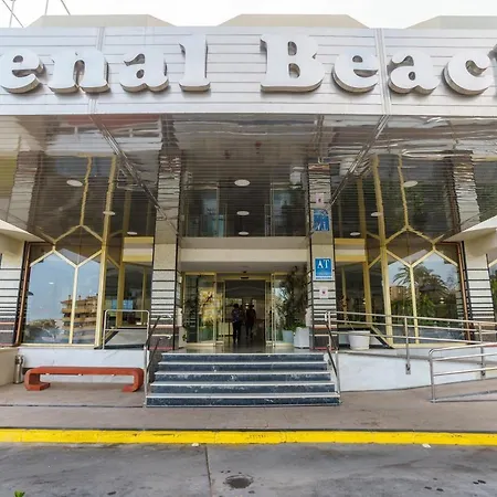 Seaview Beachfront With Aqua Park & Balcony Апартаменты