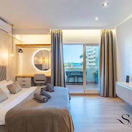 Apartment Seaview Beachfront With Aqua Park & Balcony